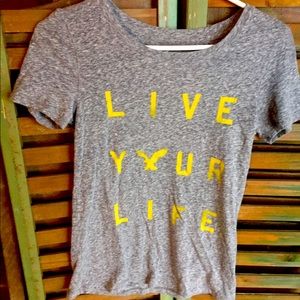 American Eagle favorite tee